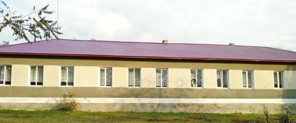 Завершено реалізацію мікропроєкту «Капітальний ремонт даху будівлі школи с. Любешка»